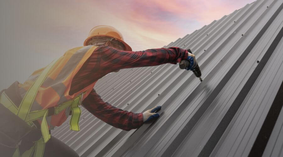 Professional gutter cleaning in Luling, LA